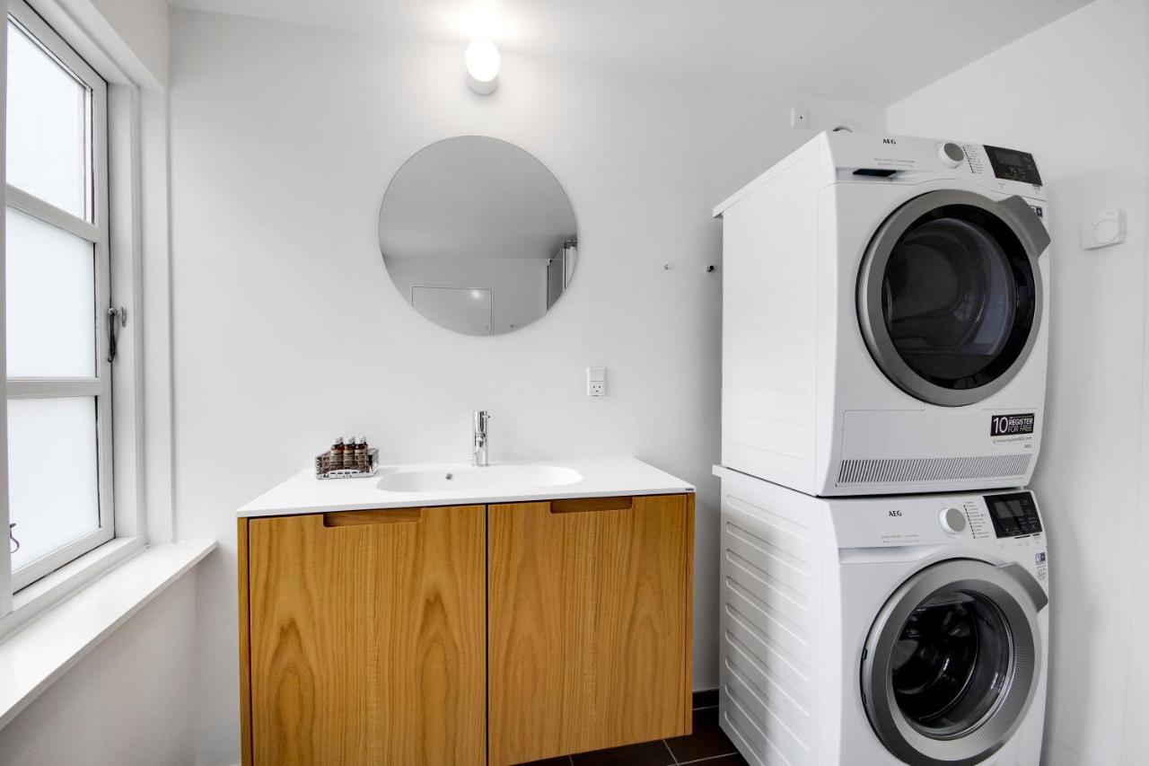 Sanders Regent - Chic Three-Bedroom Apartment Near Central Square Copenaghen Esterno foto